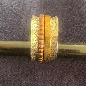 Sterling silver spinner ring